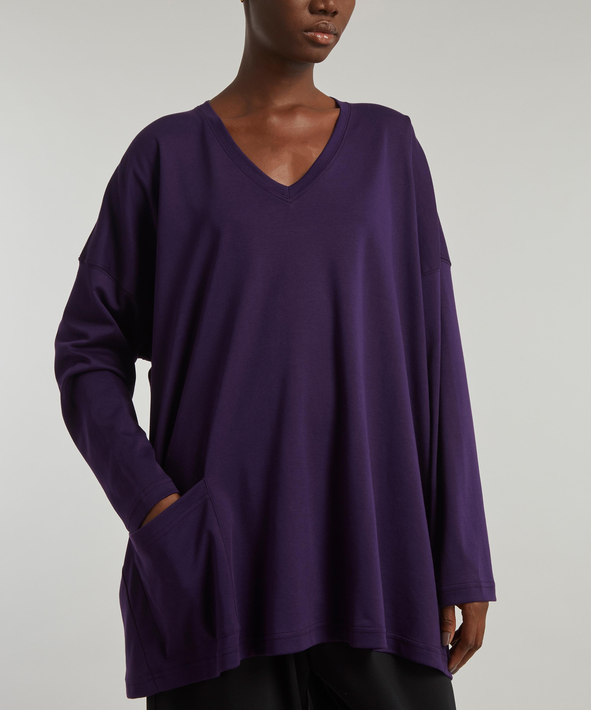 Eskandar - Long Sleeve Angled Patch-Pocket V-Neck T-Shirt image number 2