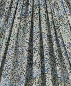 Liberty Fabrics - Ianthe Blossom Tana Lawn™ Cotton image number 2