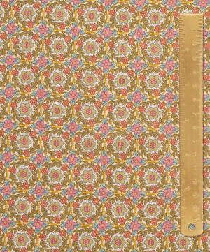 Liberty Fabrics - Jessie’s Jewel Tana Lawn™ Cotton image number 4