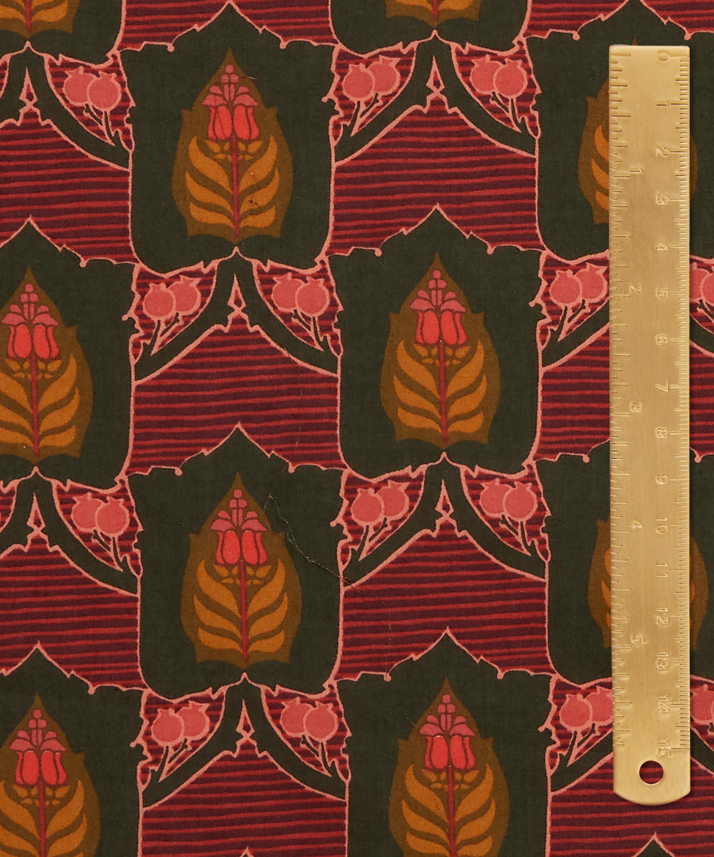 Liberty Fabrics - Fouberts Place Tana Lawn™ Cotton image number 4