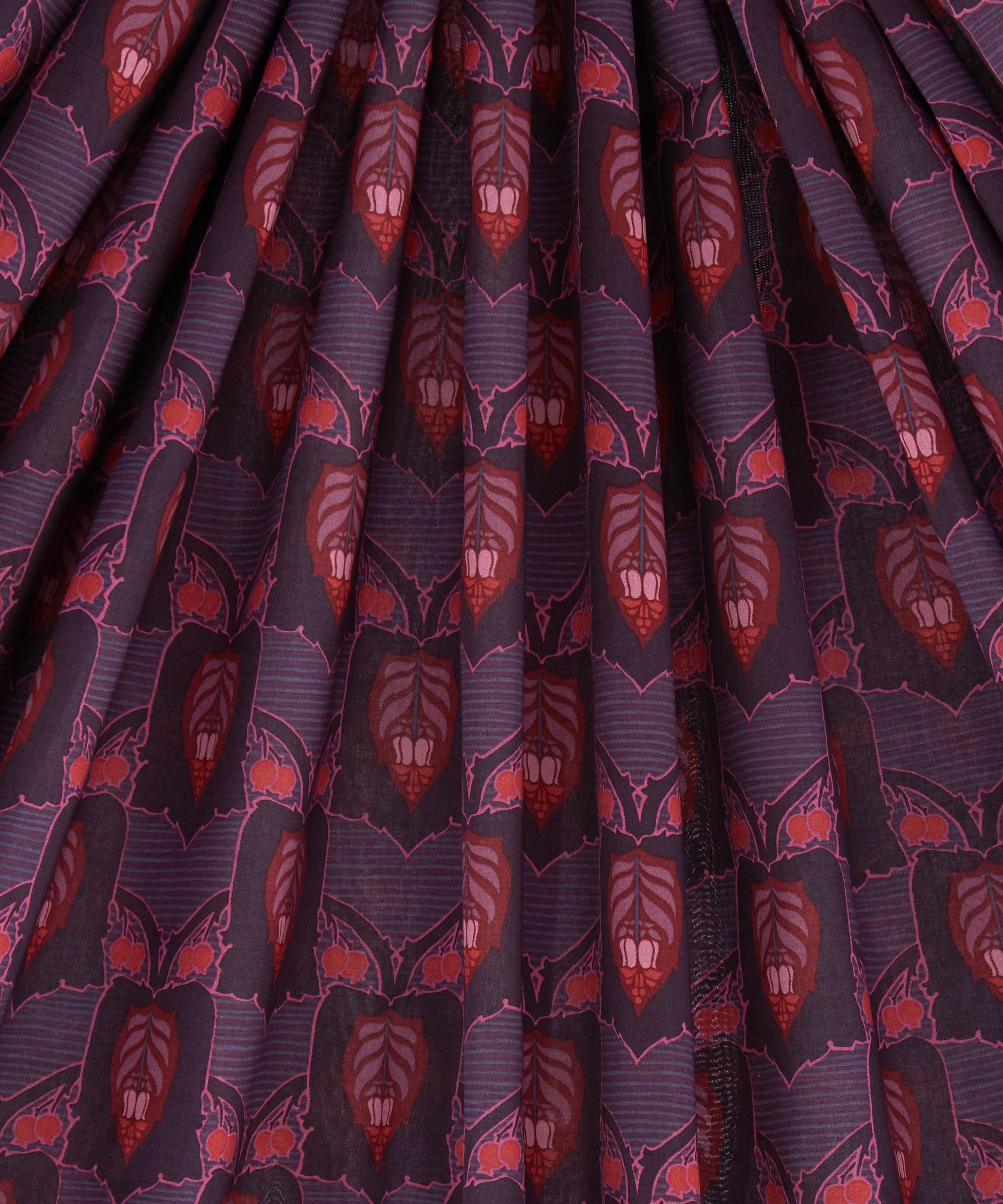 Liberty Fabrics - Fouberts Place Tana Lawn™ Cotton image number 2