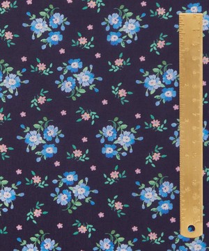 Liberty Fabrics - Magdalena Posy Tana Lawn™ Cotton image number 4