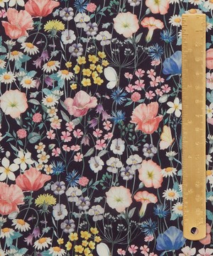 Liberty Fabrics - Jude’s Garden Tana Lawn™ Cotton image number 4