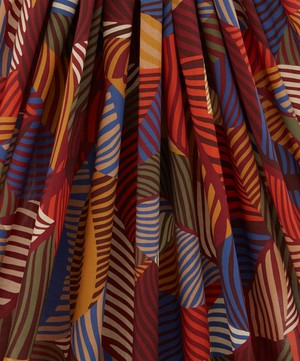 Liberty Fabrics - Tumbling Wilde Tana Lawn™ Cotton image number 2
