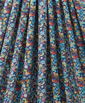 Liberty Fabrics - Classic Garden Silk Satin image number 2