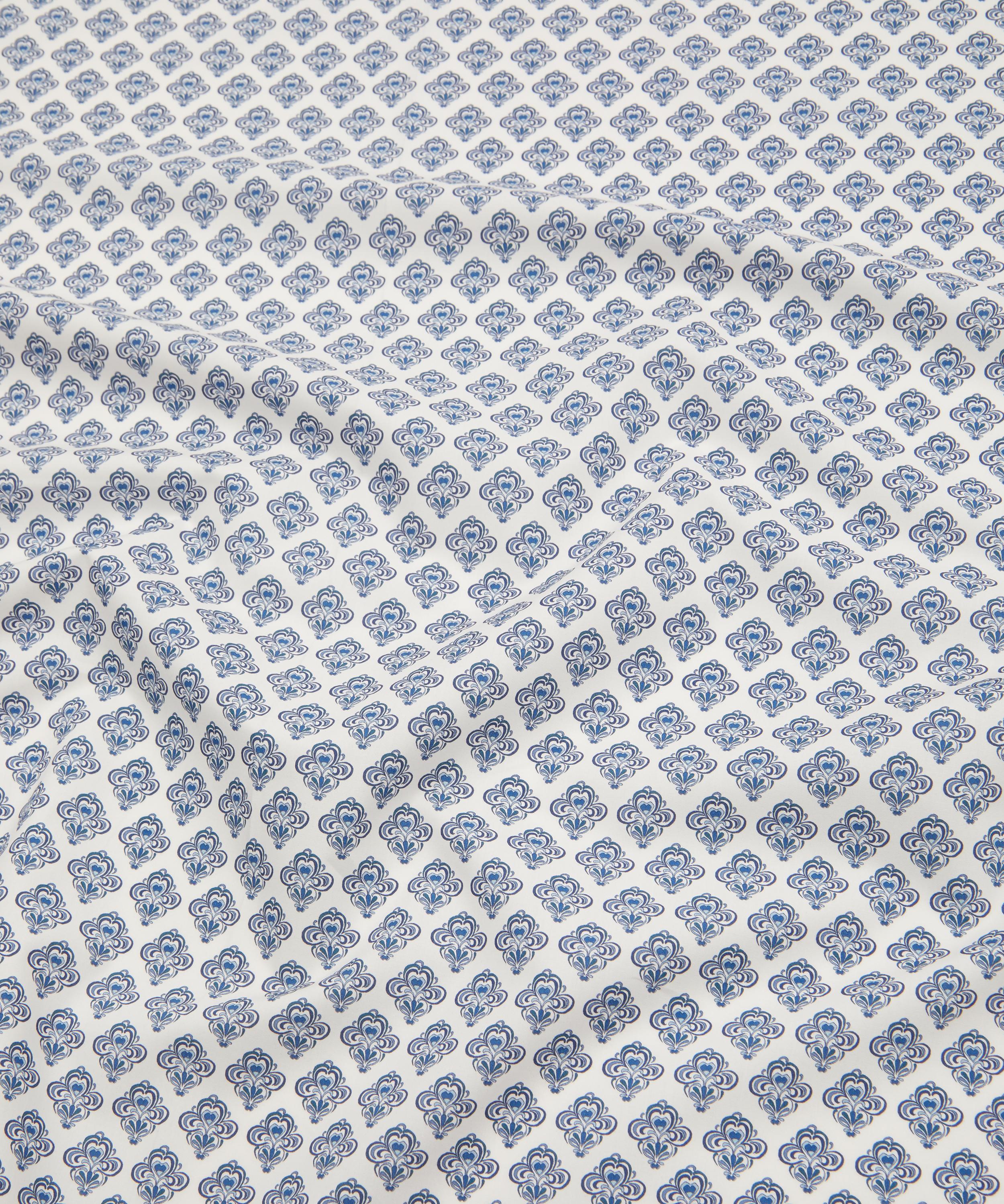Liberty Fabrics - Nouveau Tattoo Cotton Poplin image number 3