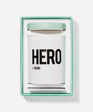 Nomad Noé - HERO in Niani Amber & Patchouli Scented Candle 220g image number 2
