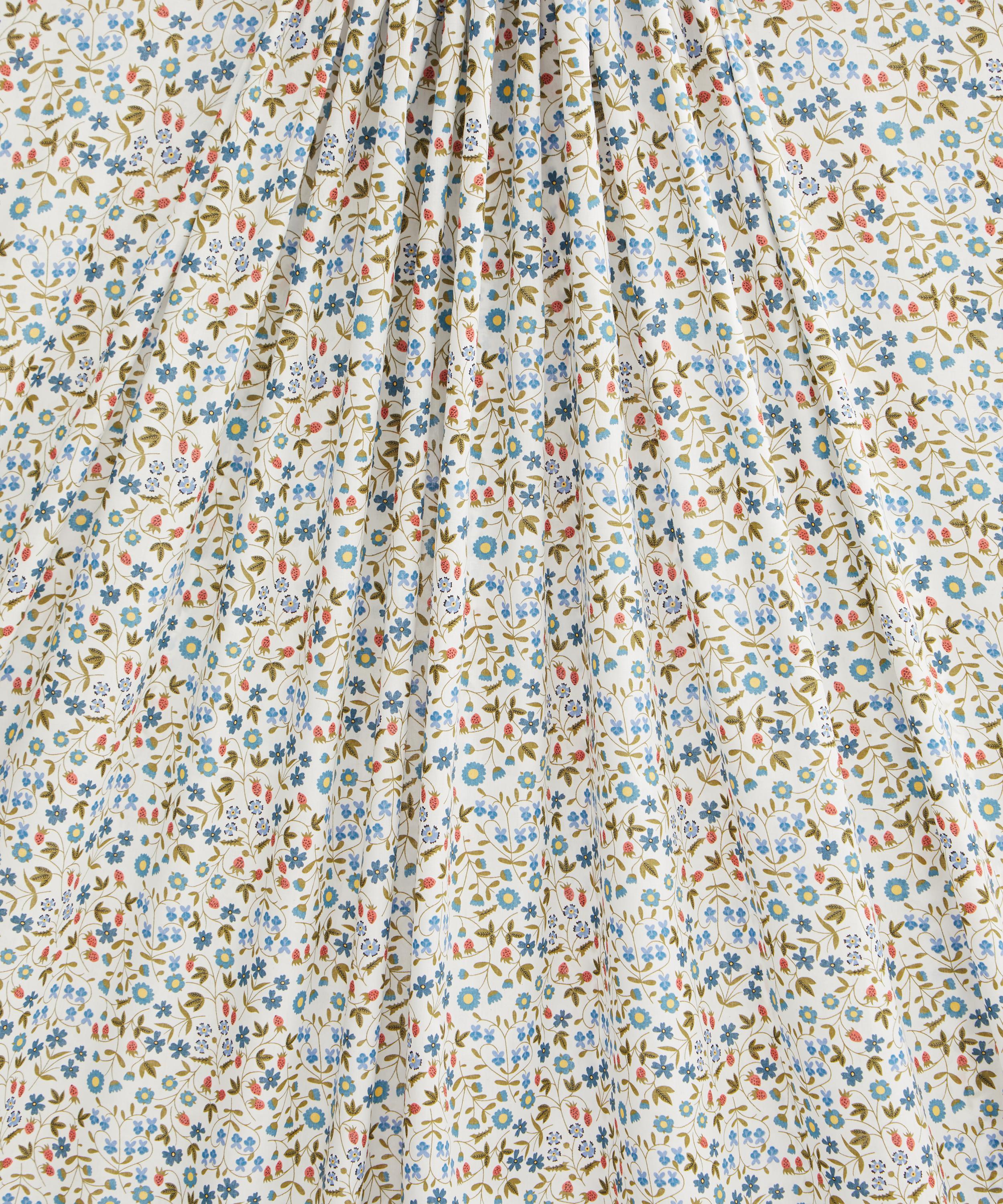 Liberty Fabrics - Little Mirabelle Tana Lawn™ Cotton image number 2