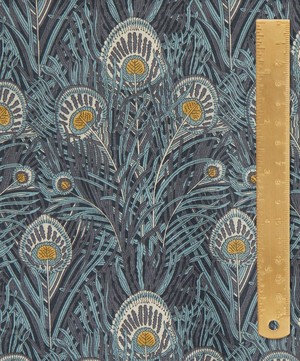 Liberty Fabrics - Queen Hera Tana Lawn™ Cotton image number 5