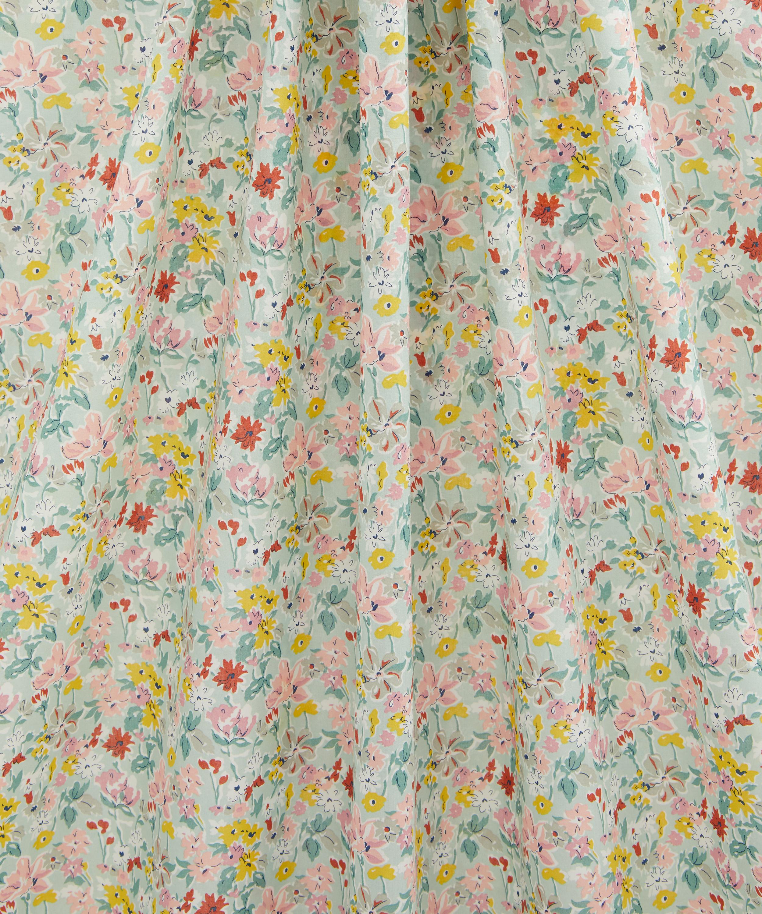 Liberty Fabrics - California Bloom Tana Lawn™ Cotton image number 2