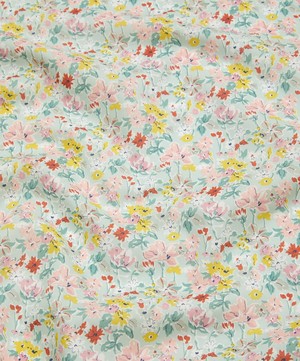 Liberty Fabrics - California Bloom Tana Lawn™ Cotton image number 3