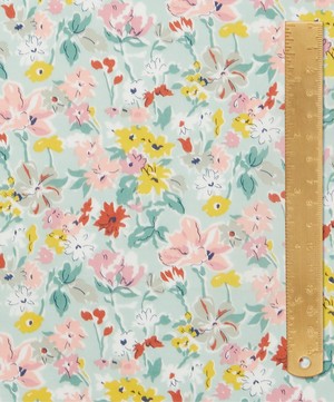 Liberty Fabrics - California Bloom Tana Lawn™ Cotton image number 4
