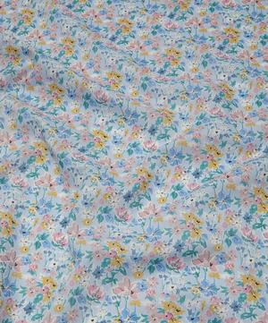 Liberty Fabrics - California Bloom Tana Lawn™ Cotton image number 3