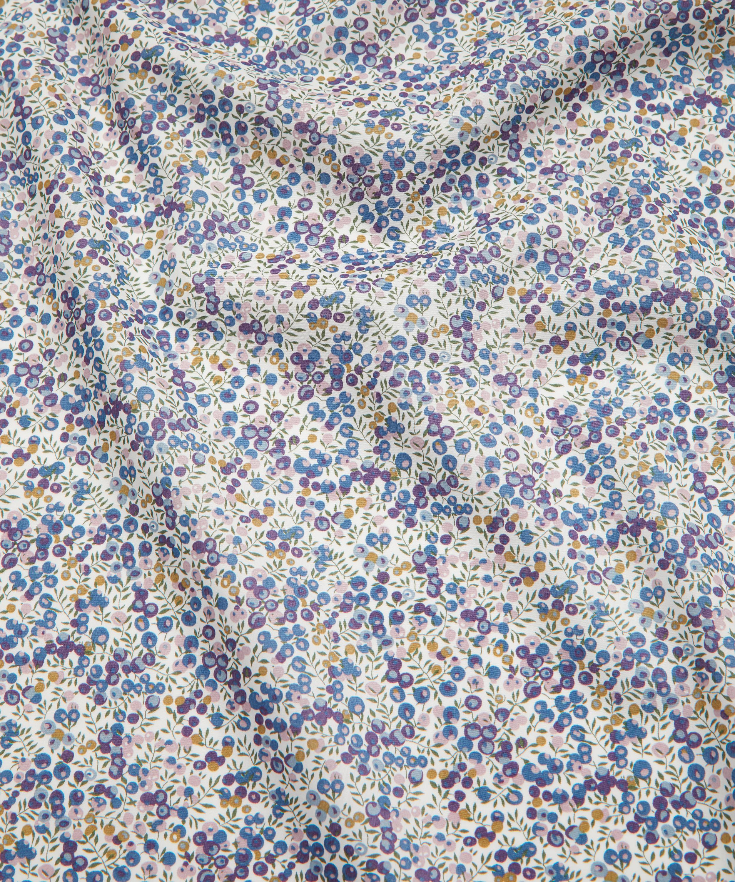 Liberty Fabrics - Wiltshire Bud Tana Lawn™ Cotton image number 3