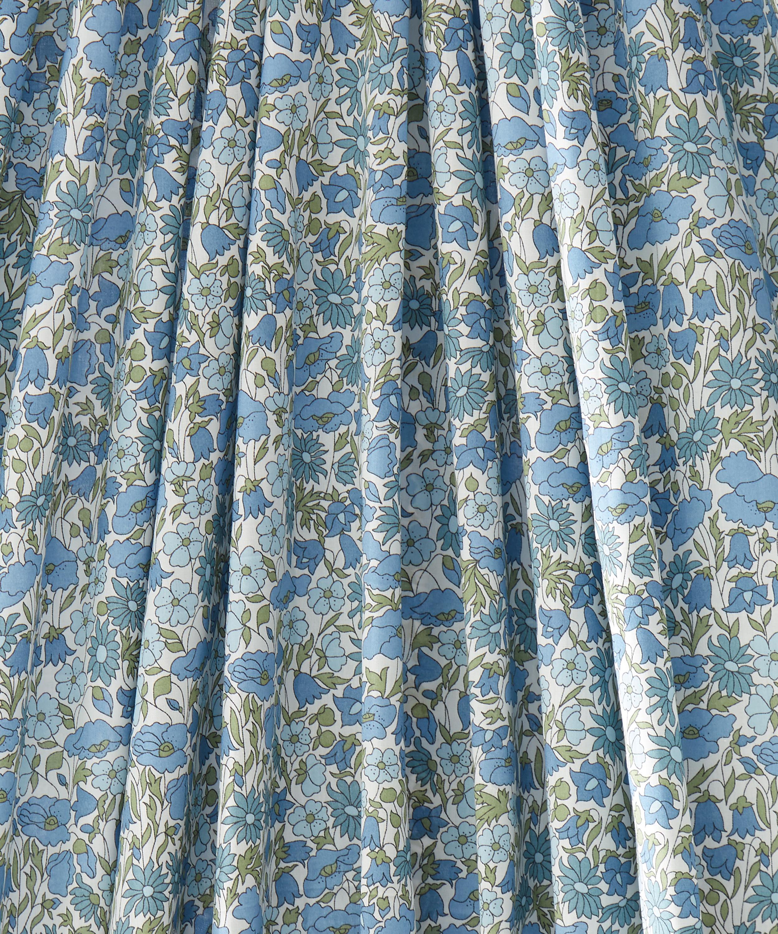 Liberty Fabrics - Poppy and Daisy Tana Lawn™ Cotton image number 2