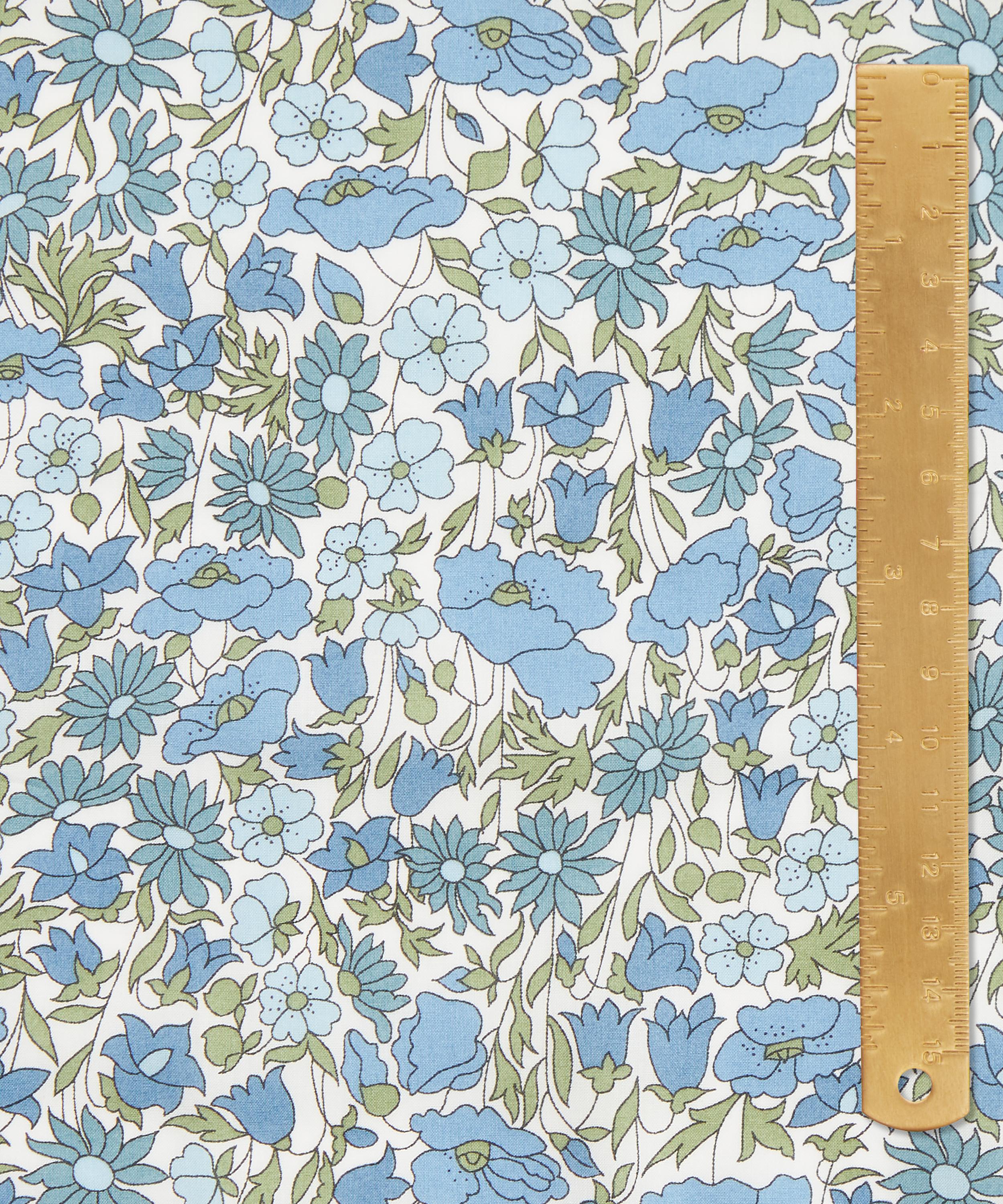 Liberty Fabrics - Poppy and Daisy Tana Lawn™ Cotton image number 4