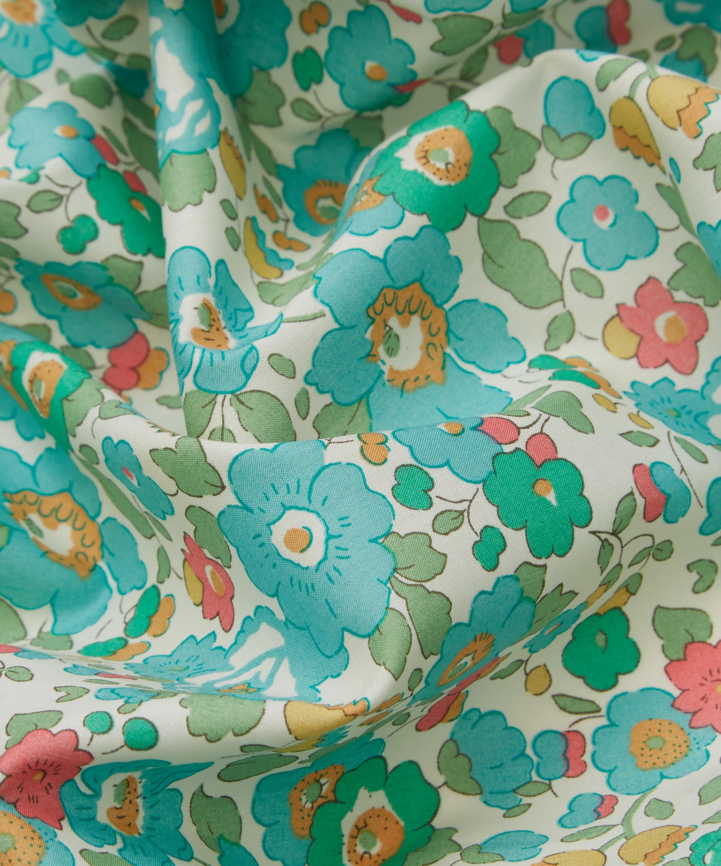 Liberty Fabrics - Betsy Tana Lawn™ Cotton image number 3