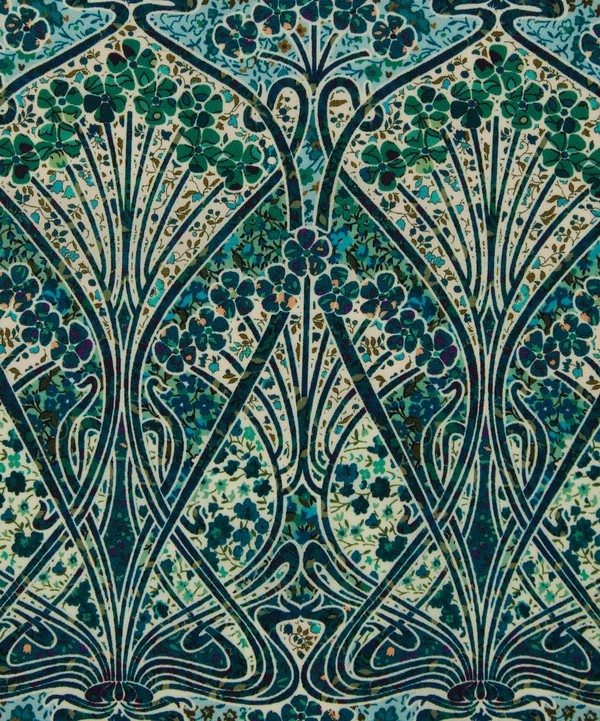Liberty Fabrics - Ianthe Blossom Crepe de Chine image number null