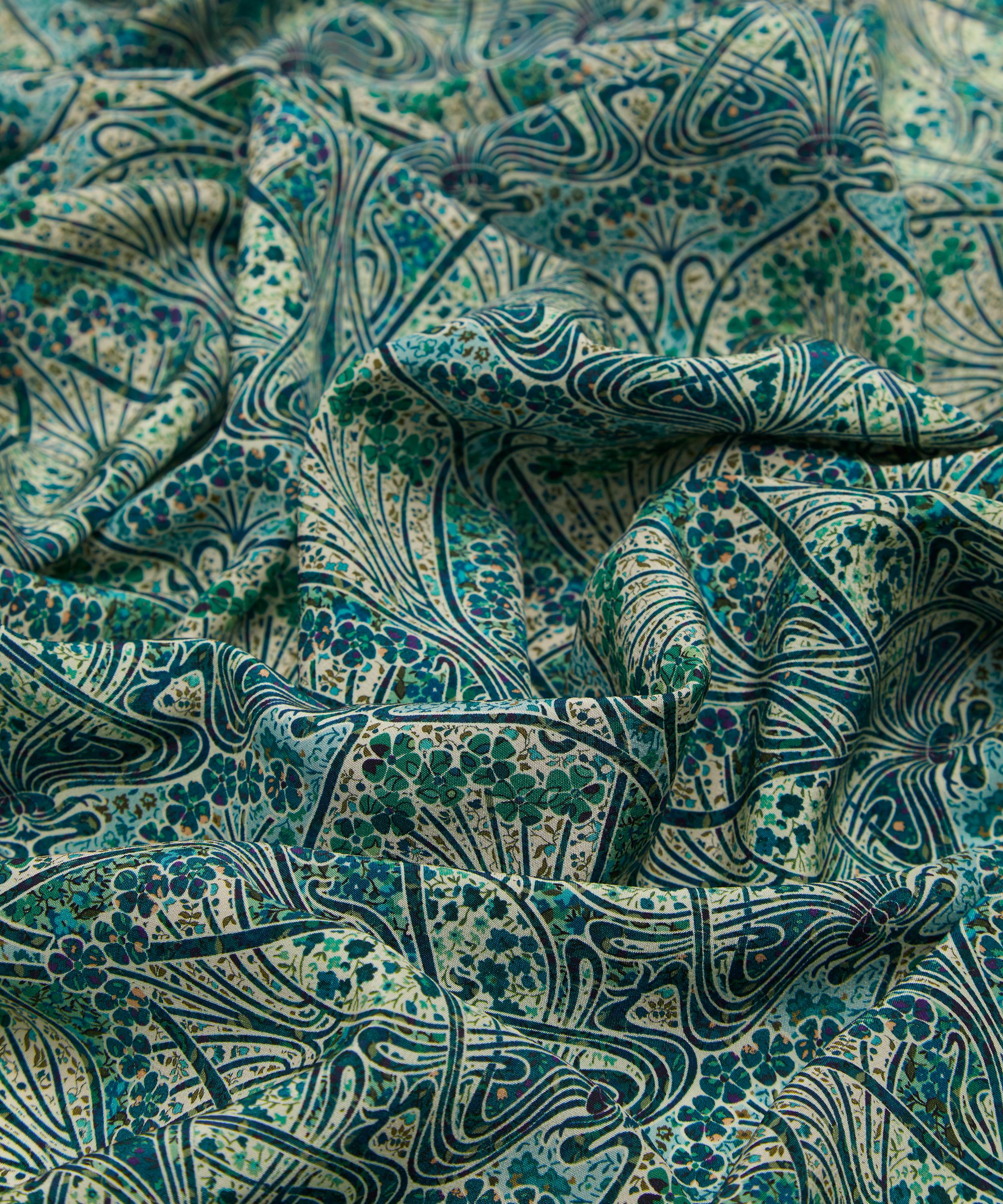 Liberty Fabrics - Ianthe Blossom Crepe de Chine image number 3