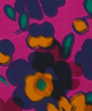 Liberty Fabrics - Betsy Shadow Crepe de Chine image number 0