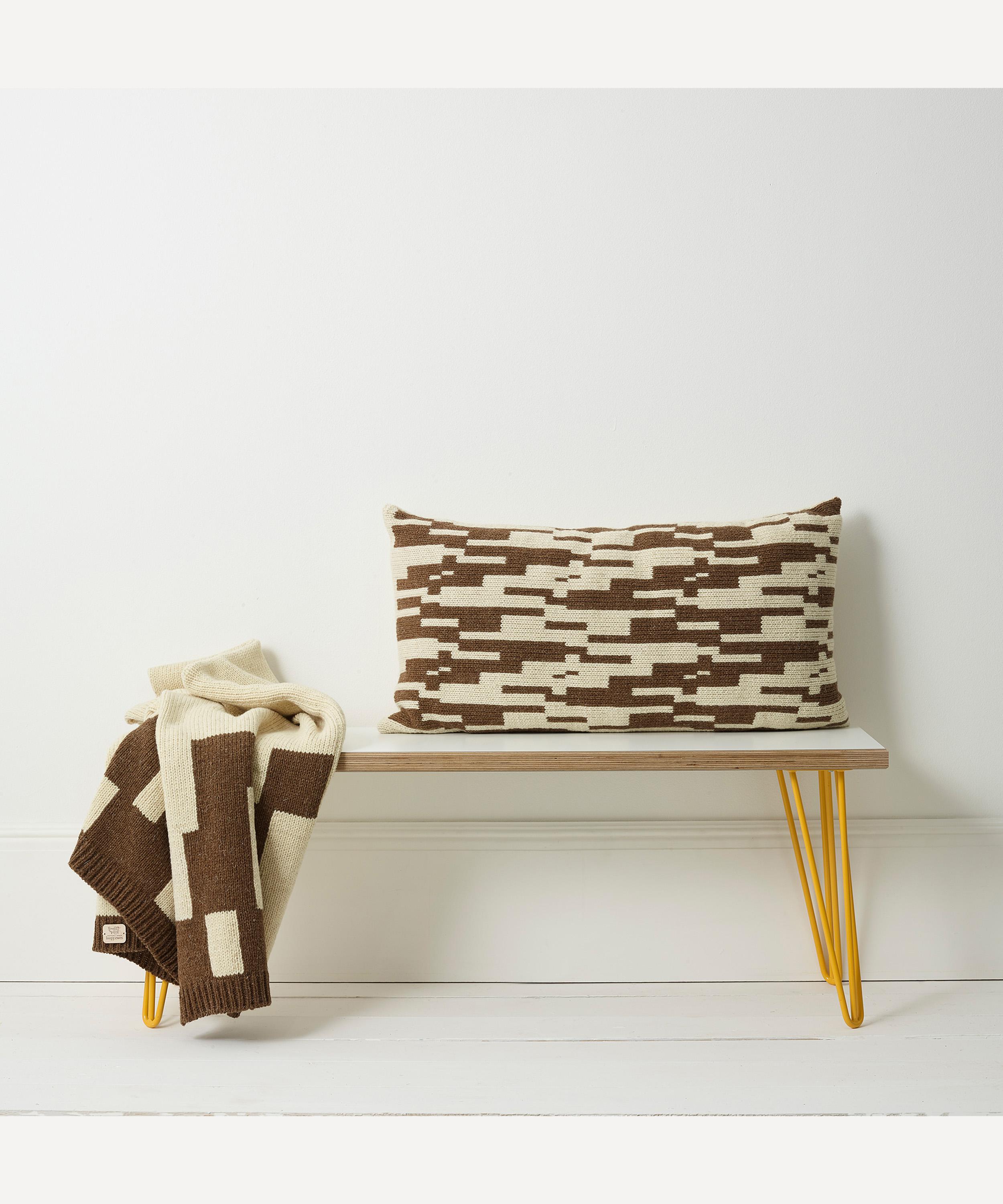 Loopy Ewes - Medium Rafter Blanket Mocha image number 1