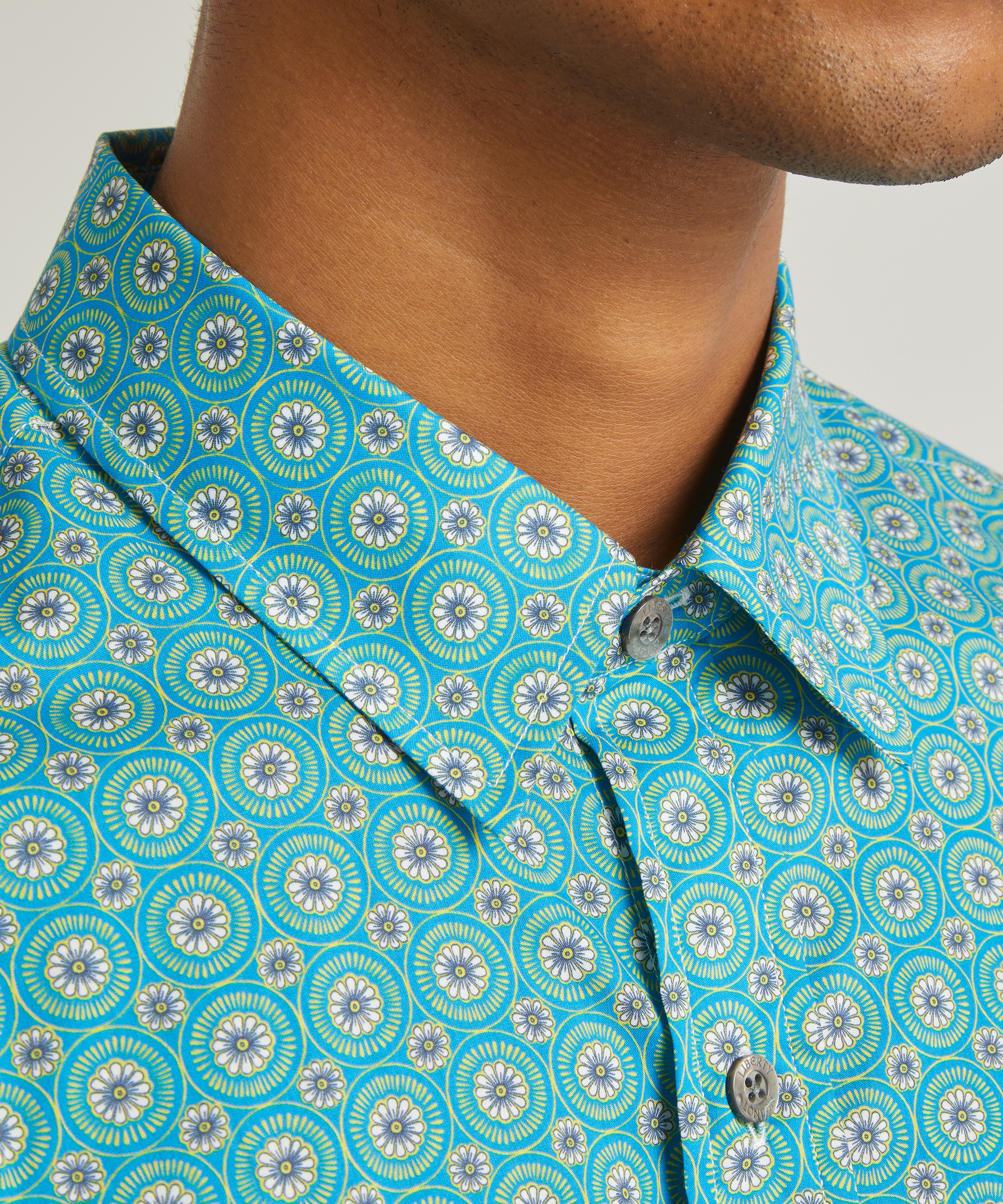 Liberty - Theatre Royal Tana Lawn™ Cotton Casual Classic Shirt image number 4
