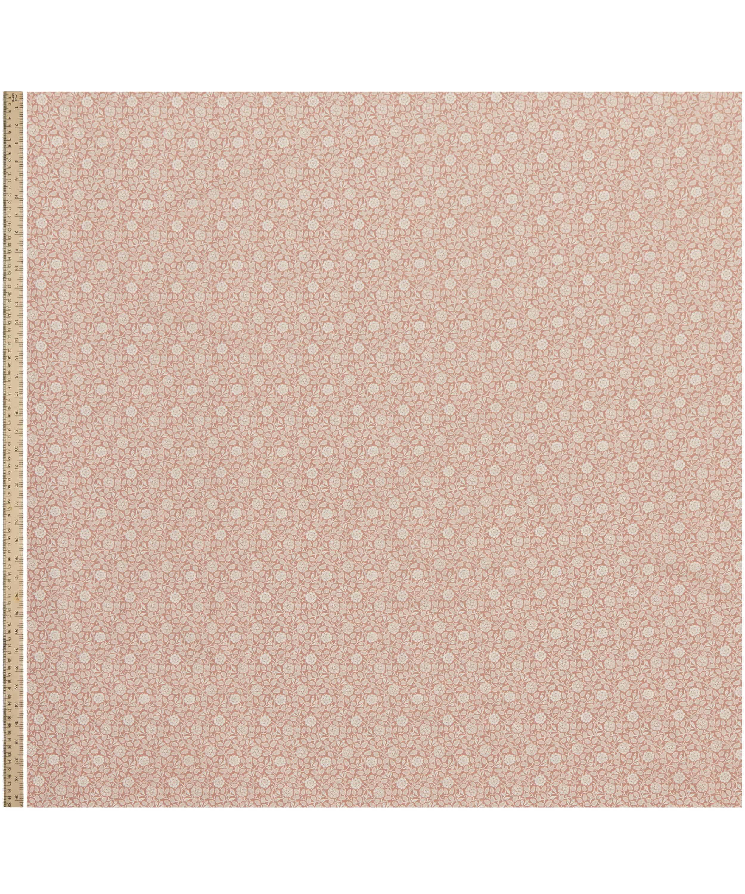 Liberty Fabrics - Woodcut Vine Tana Lawn™ Cotton image number 1