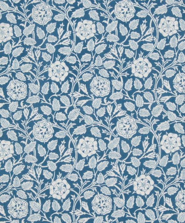 Liberty Fabrics - Woodcut Vine Tana Lawn™ Cotton image number null