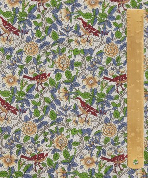 Liberty Fabrics - Strawberry Tree Tana Lawn™ Cotton image number 4