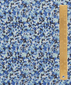 Liberty Fabrics - Sprinkle Tana Lawn™ Cotton image number 4