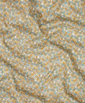 Liberty Fabrics - Polka Daisy Tana Lawn™ Cotton image number 3