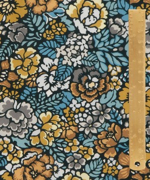 Liberty Fabrics - Deco Garden Tana Lawn™ Cotton image number 4