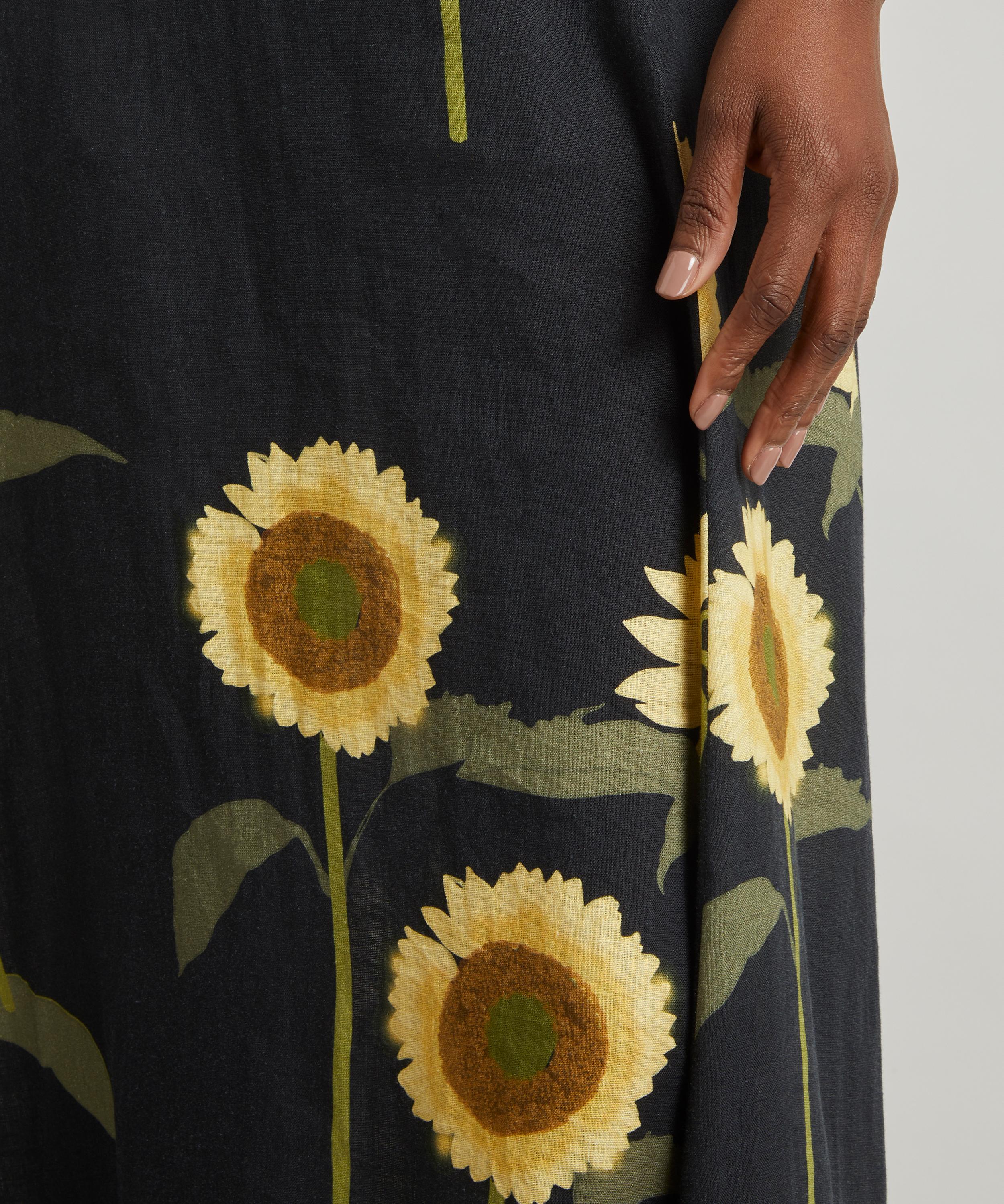 Bernadette - Aria Floral-Printed Maxi-Dress image number 4