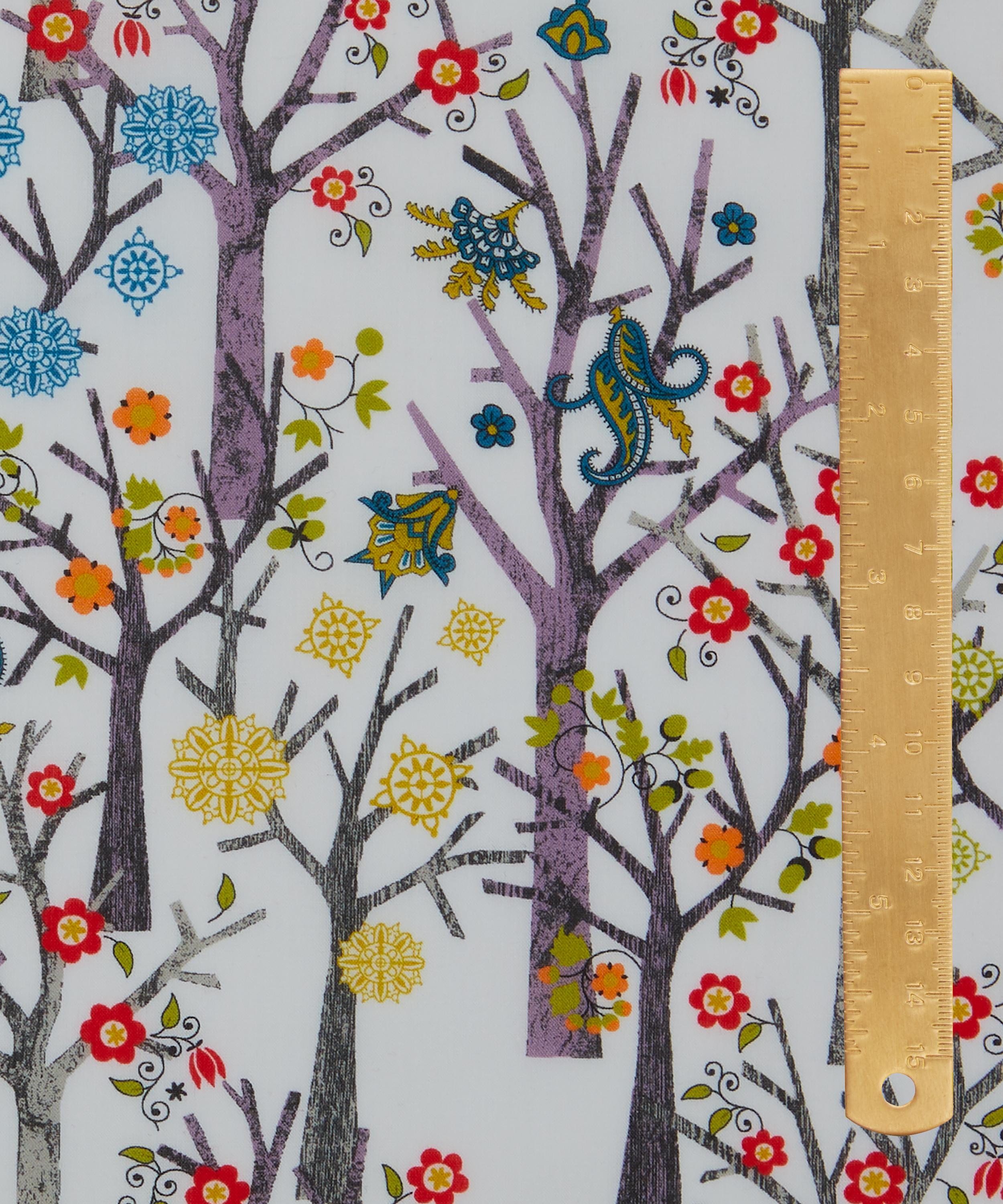 Liberty Fabrics - Tuesday Trees Organic Tana Lawn™ Cotton image number 4