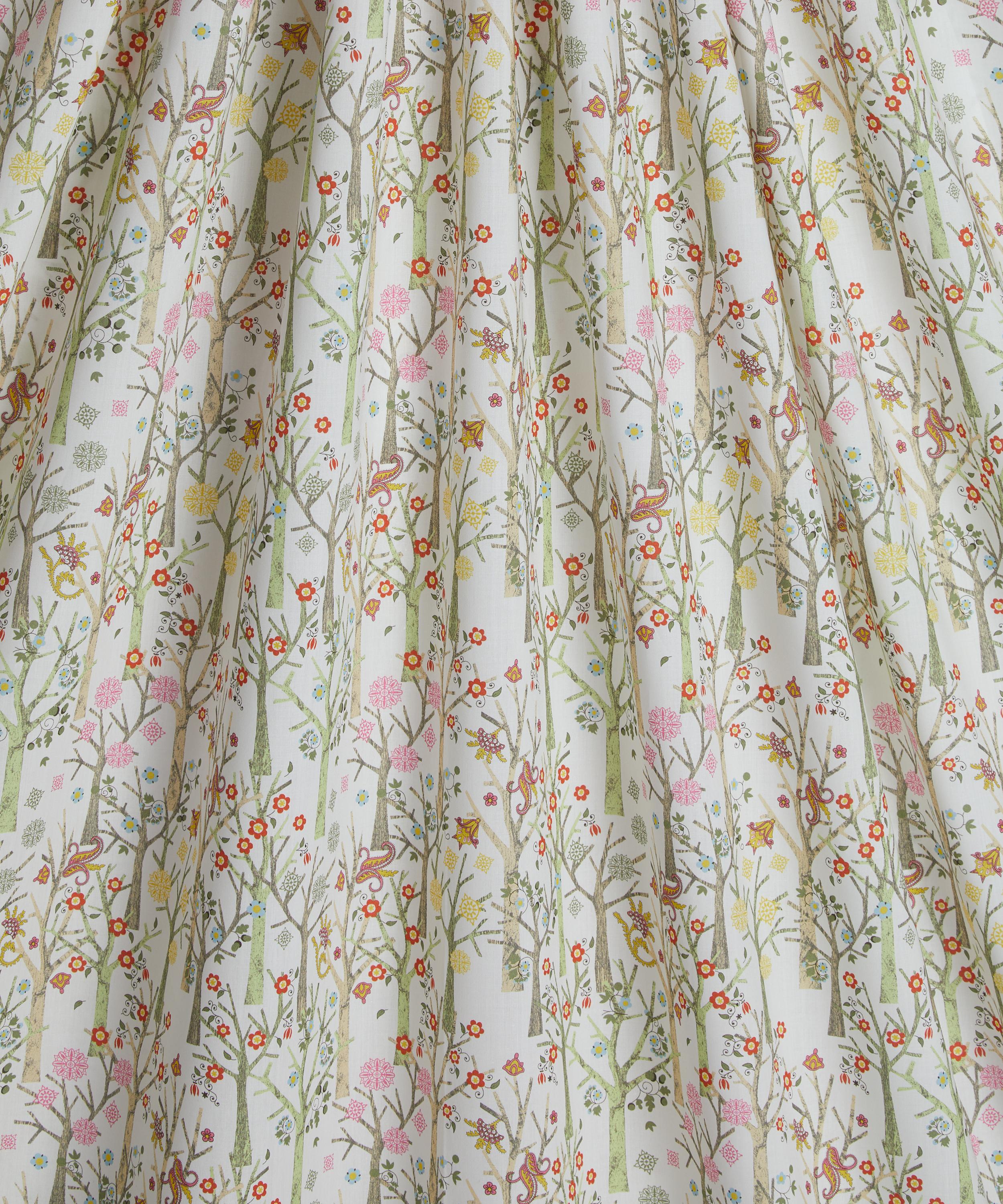 Liberty Fabrics - Tuesday Trees Organic Tana Lawn™ Cotton image number 2