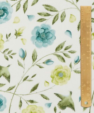 Liberty Fabrics - Clara Ellie Organic Tana Lawn™ Cotton image number 4