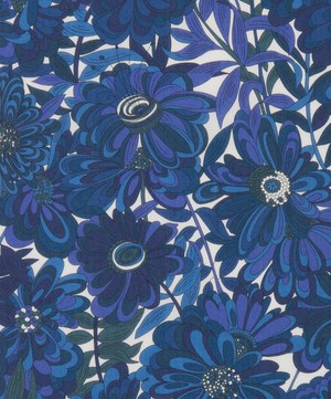 Liberty Fabrics - Willow’s Garden Organic Tana Lawn™ Cotton image number 0