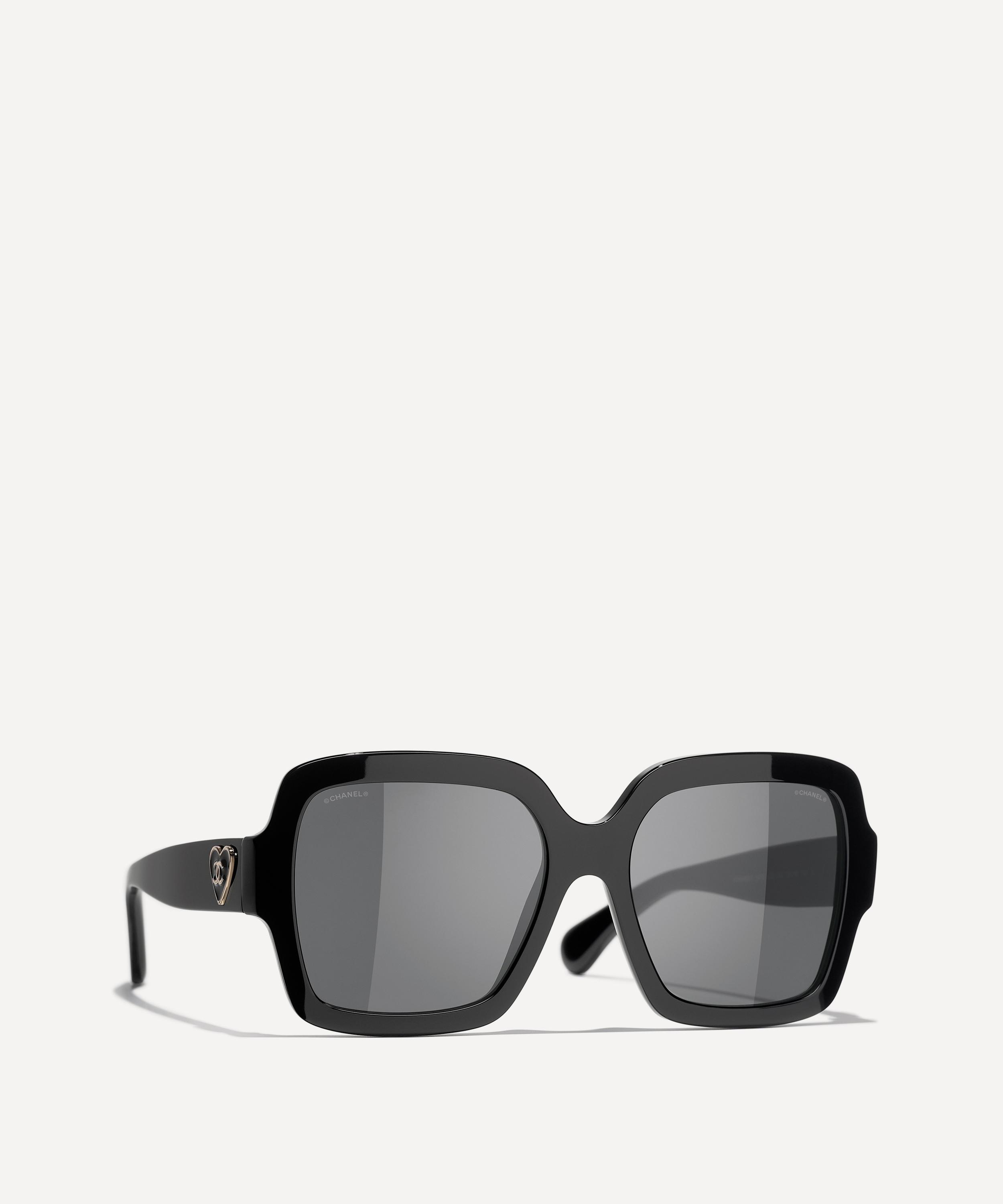 Chanel black cheap oversized sunglasses