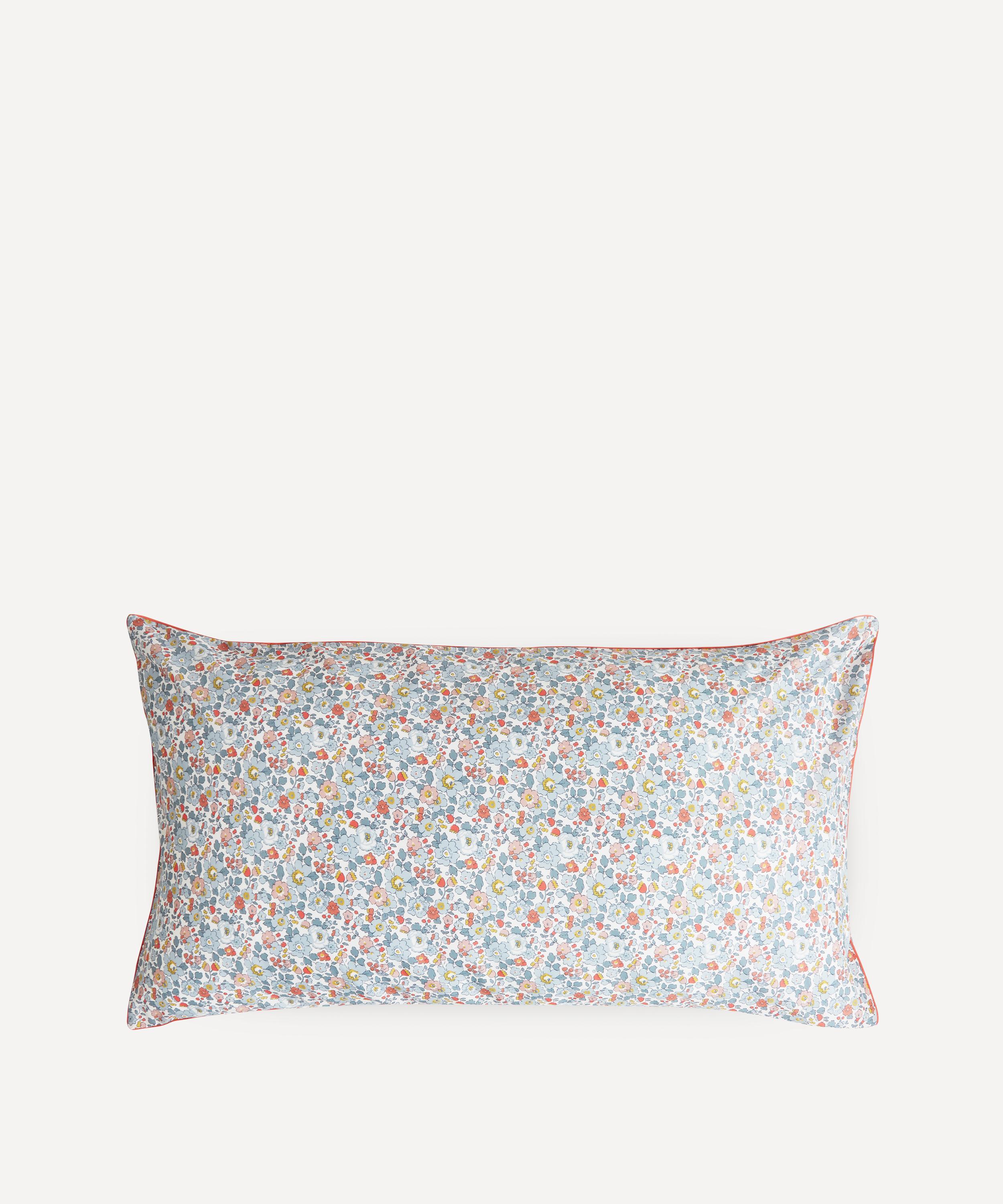 Liberty - Betsy Tana Lawn™ Cotton King Pillowcase image number 0