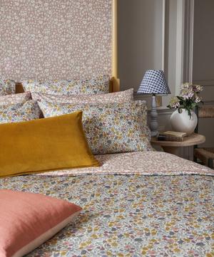 Liberty - Poppy Meadowfield Tana Lawn™ Cotton Double Duvet Cover Set image number 4