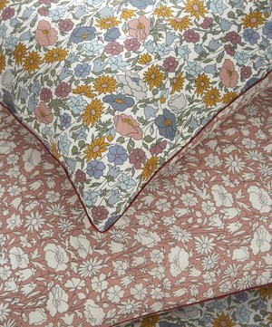 Liberty - Poppy Meadowfield Tana Lawn™ Cotton King Duvet Cover Set image number 3