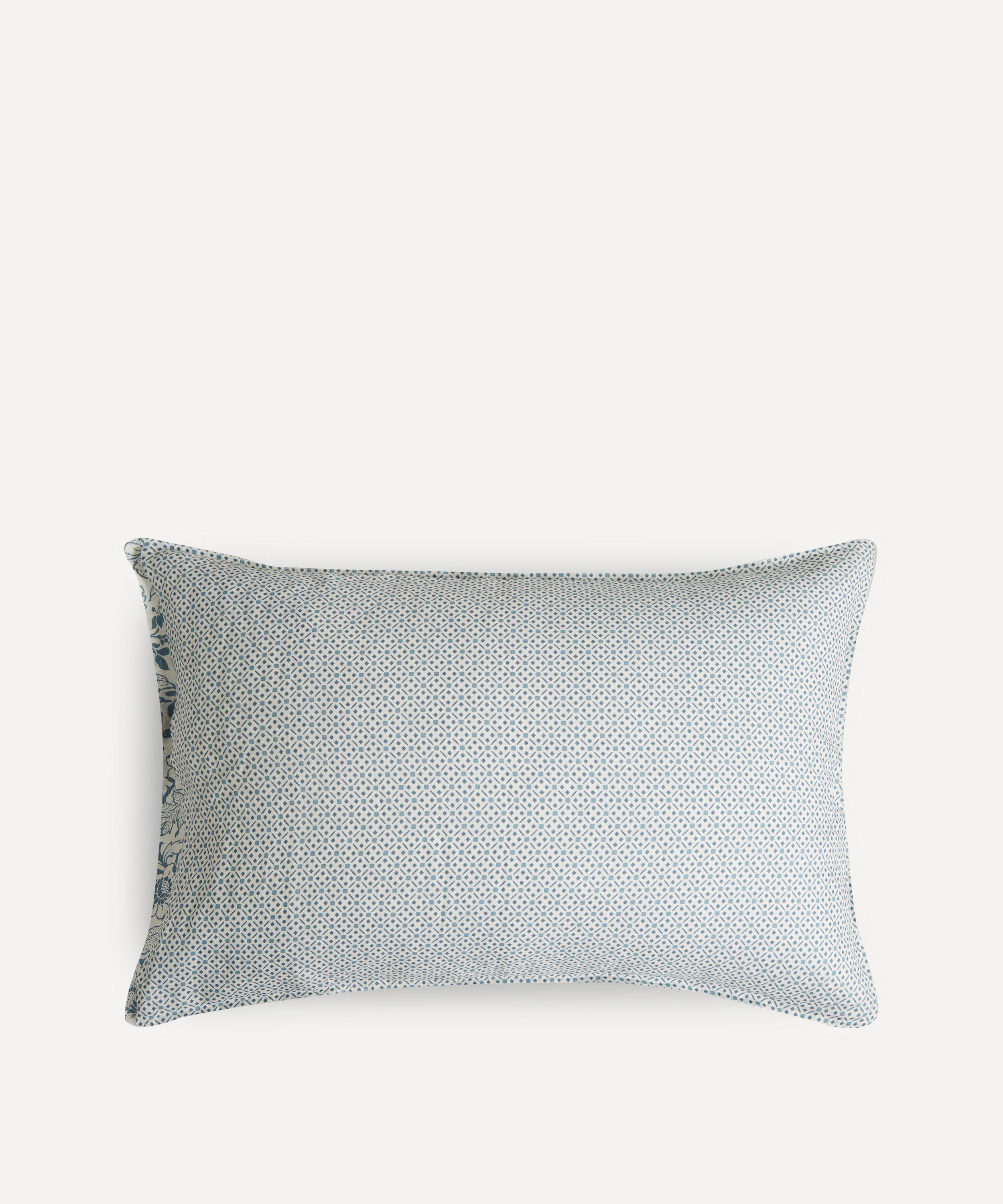 Liberty - Emery Linen Standard Pillowcase image number 2