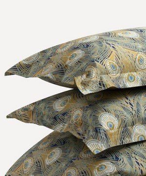 Liberty - Hera Cotton Sateen Standard Pillowcase image number 3