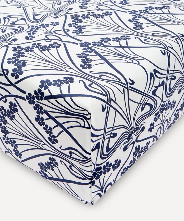 Liberty - Ianthe Cotton Sateen Super King Fitted Sheet image number null