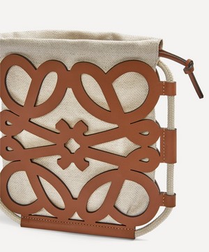 Loewe - x Paula's Ibiza Anagram Cut-Out Leather Pocket Cross Body Bag image number 4