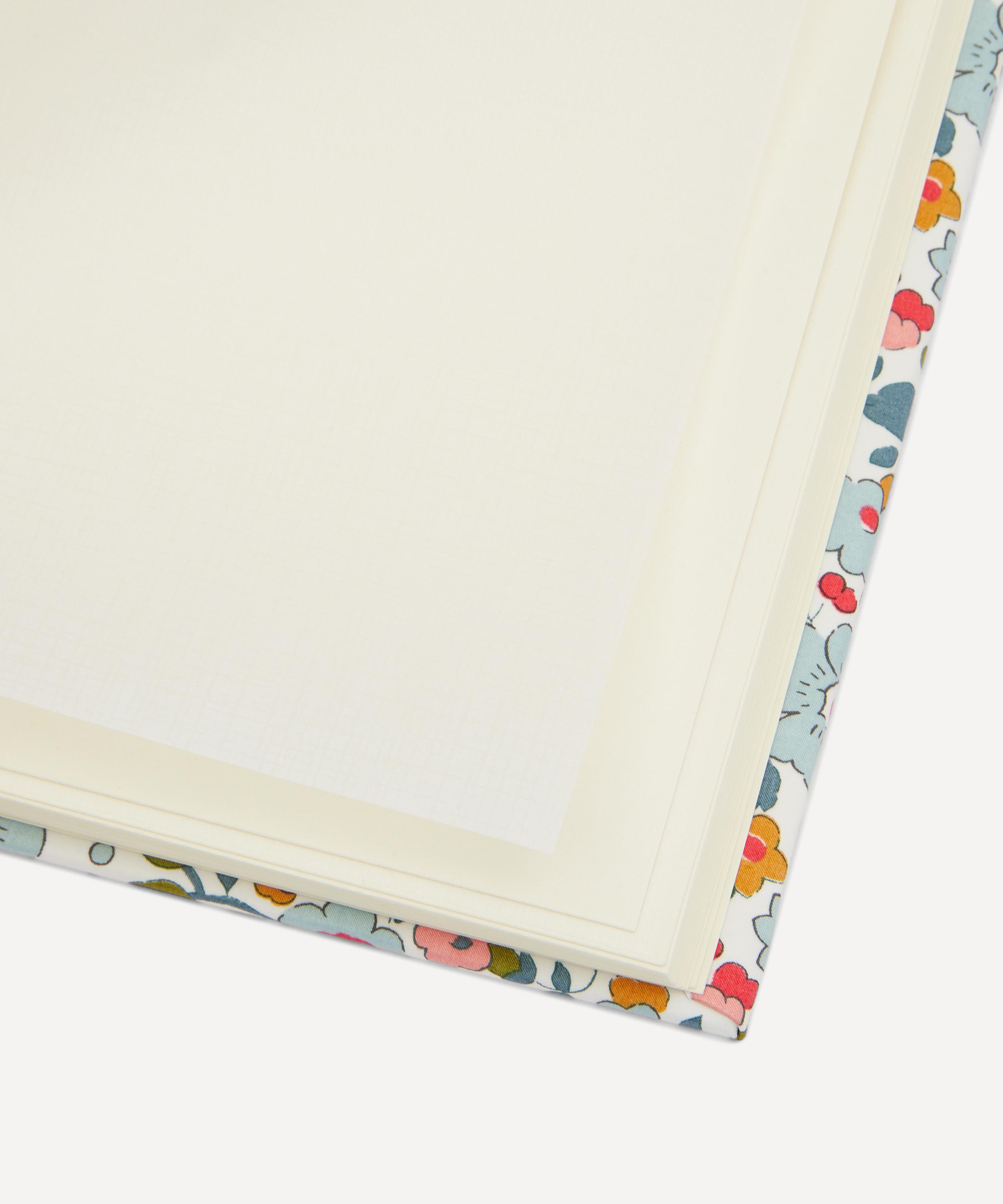 Liberty - Betsy Tana Lawn™ Cotton Large Landscape Album image number 3