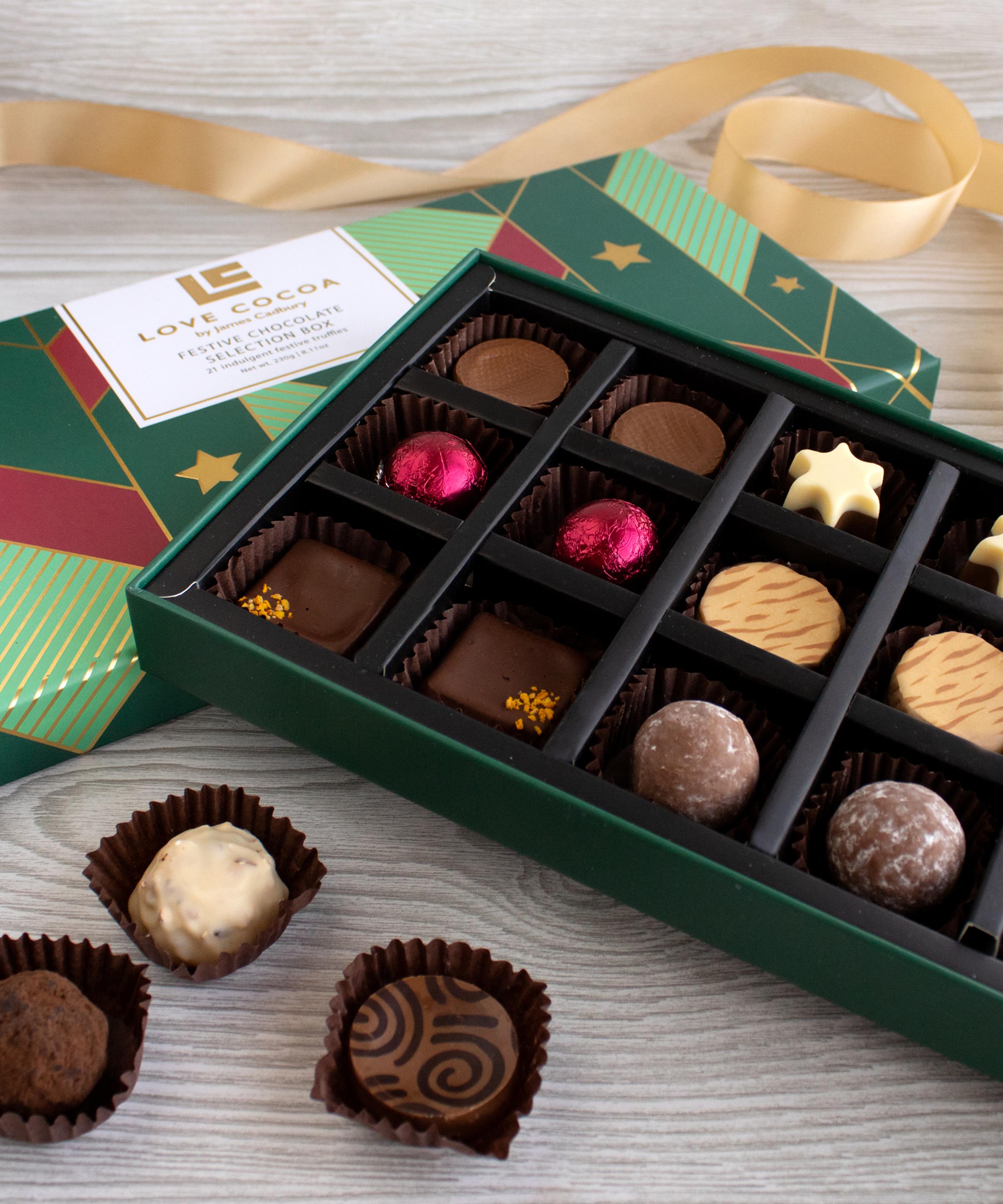 Love Cocoa - Festive Chocolate Selection Box 230g image number 4