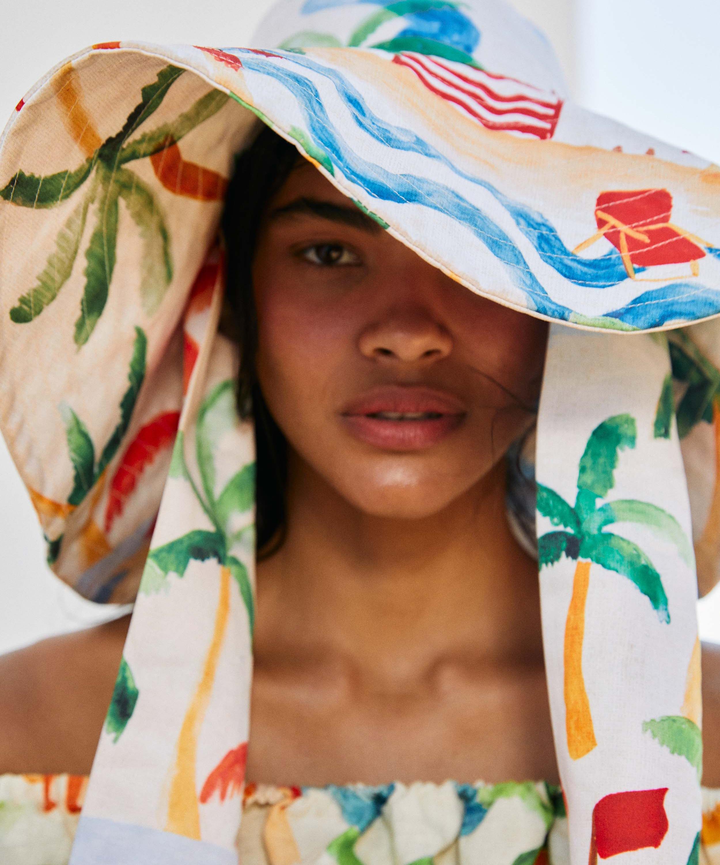 FARM Rio - Copacabana Palm Tree Bucket Hat image number 1