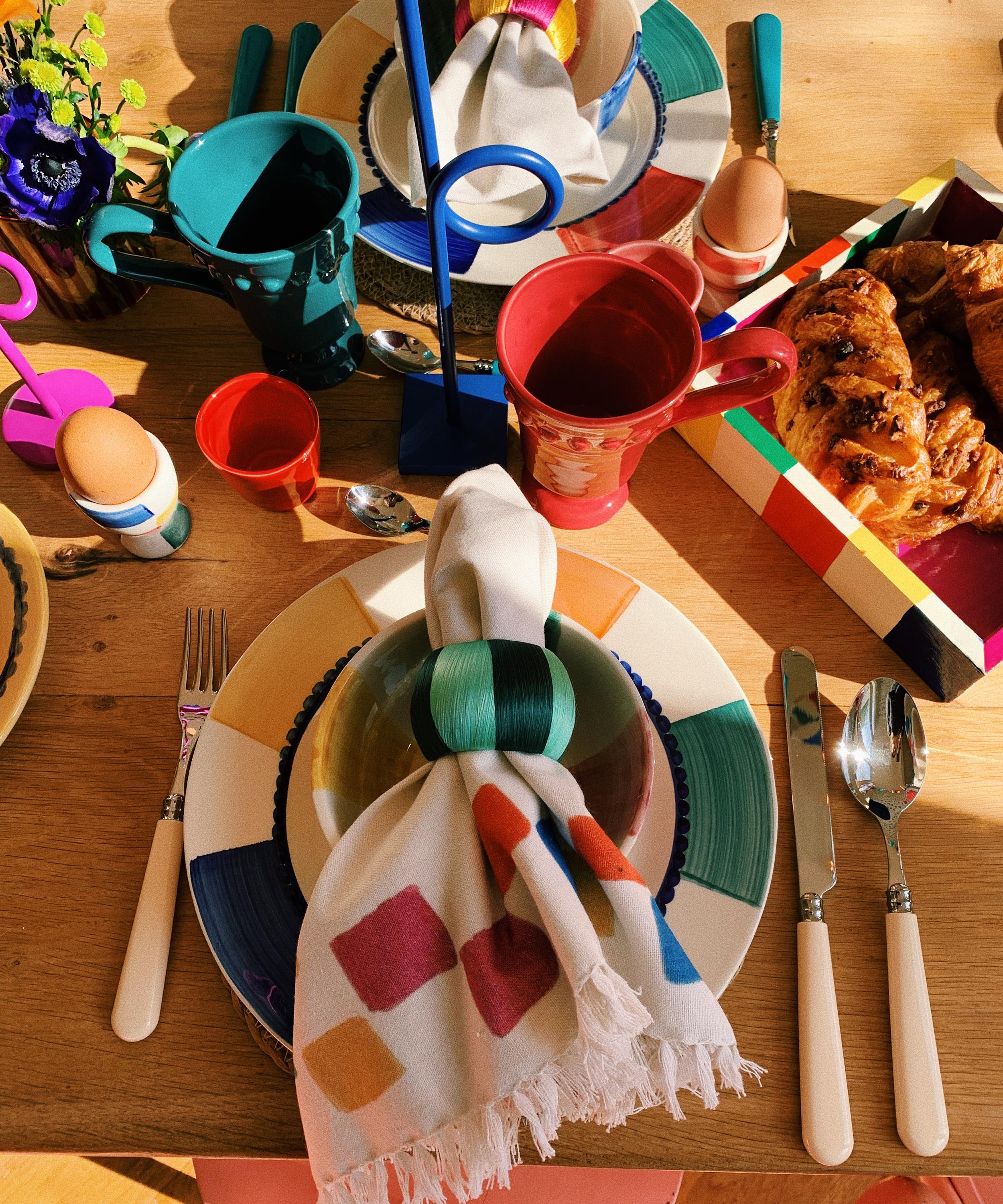 Anna + Nina - Groovy Chequered Ceramic Dinner Plate image number 1