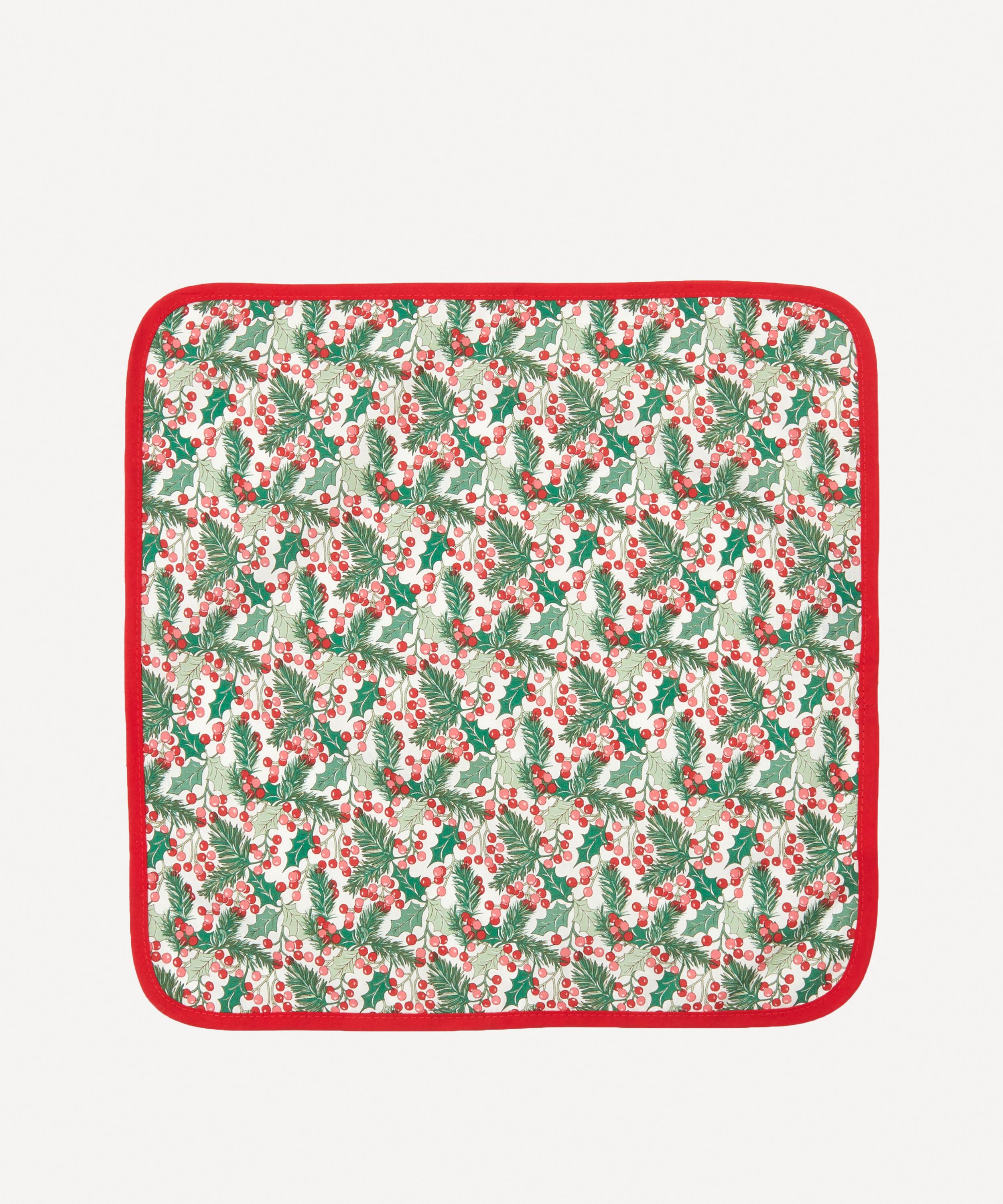 Liberty - Winterberry Holly Cotton Gift Wrap 70x70 image number 2